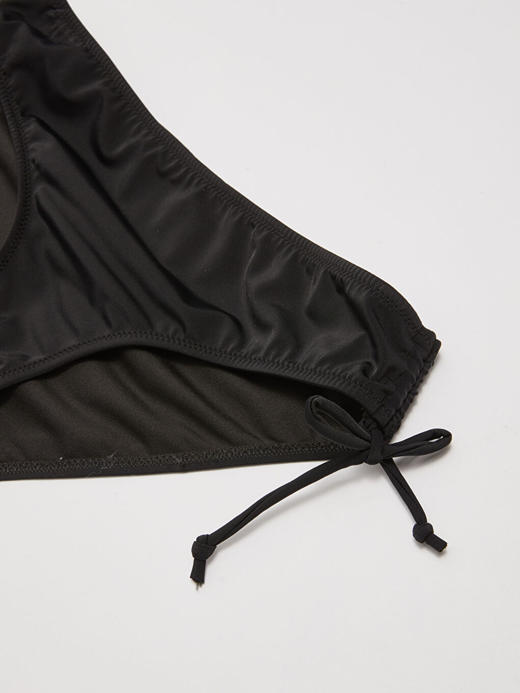LC Waikiki Ženski Jednostavni Donji Deo Bikinija -S2AF84Z8-CVL
