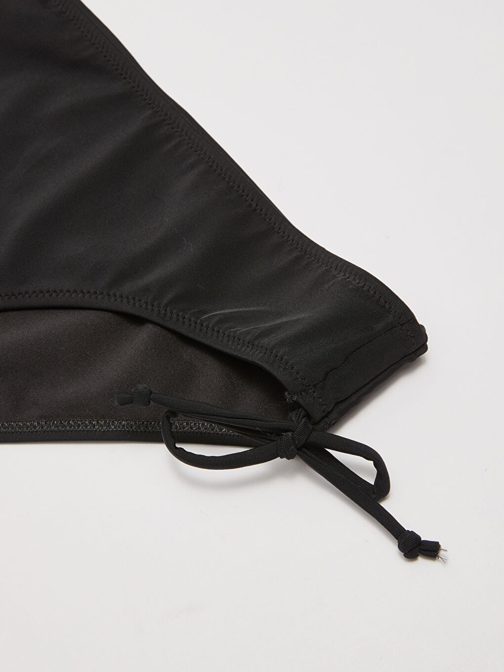 LC Waikiki Ženski Jednostavni Donji Deo Bikinija -S2AF84Z8-CVL