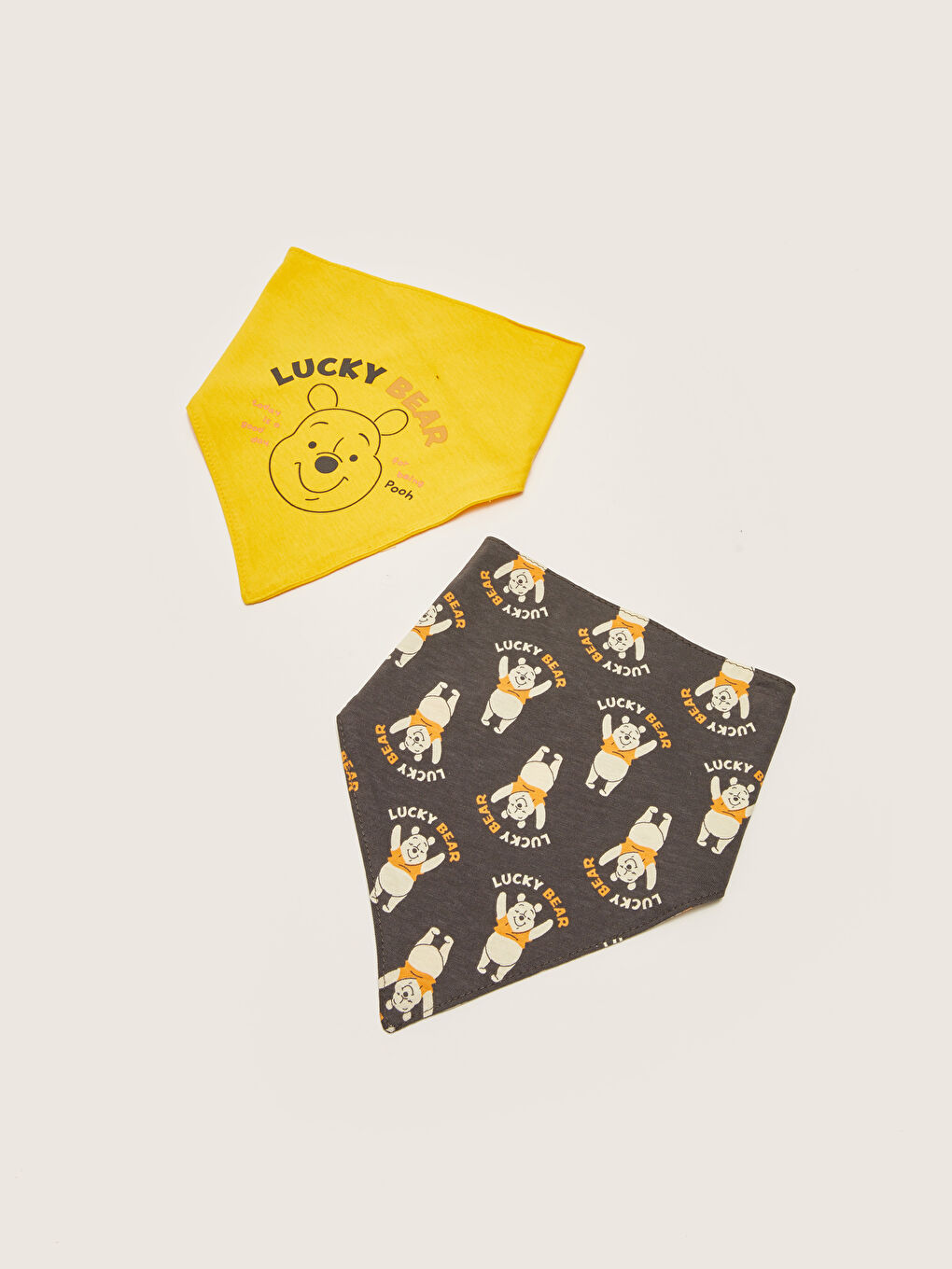 Winnie the Pooh Printed Baby Boys' Bib 2 Pack-1