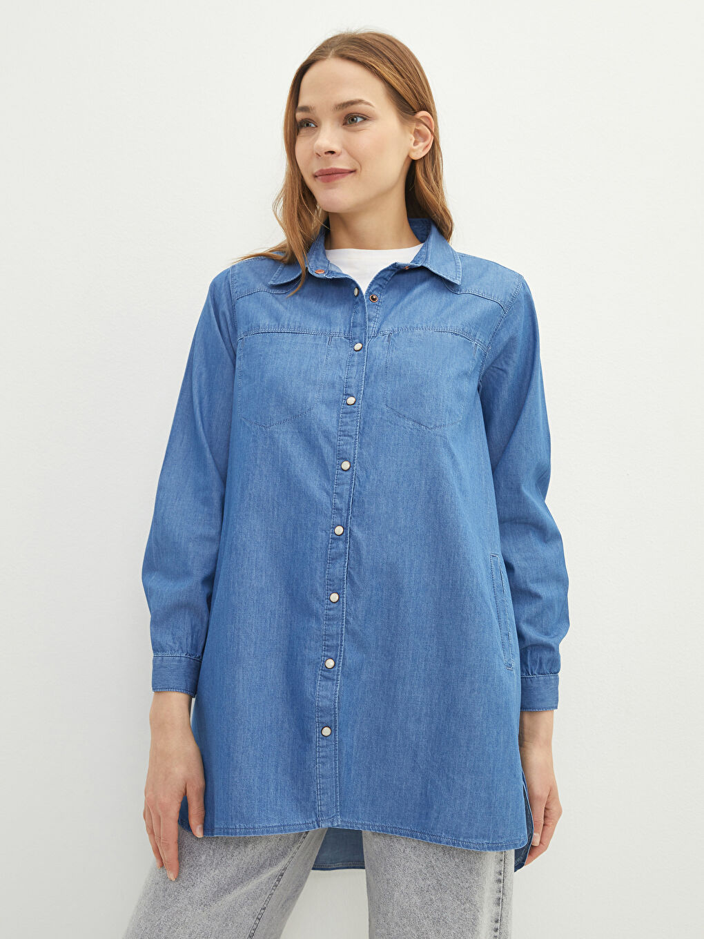 تونيك جينز بياقة قميص بتفاصيل جيب وكم طويل للسيدات-6