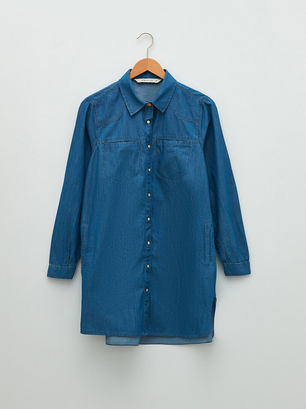 تونيك جينز بياقة قميص بتفاصيل جيب وكم طويل للسيدات-10