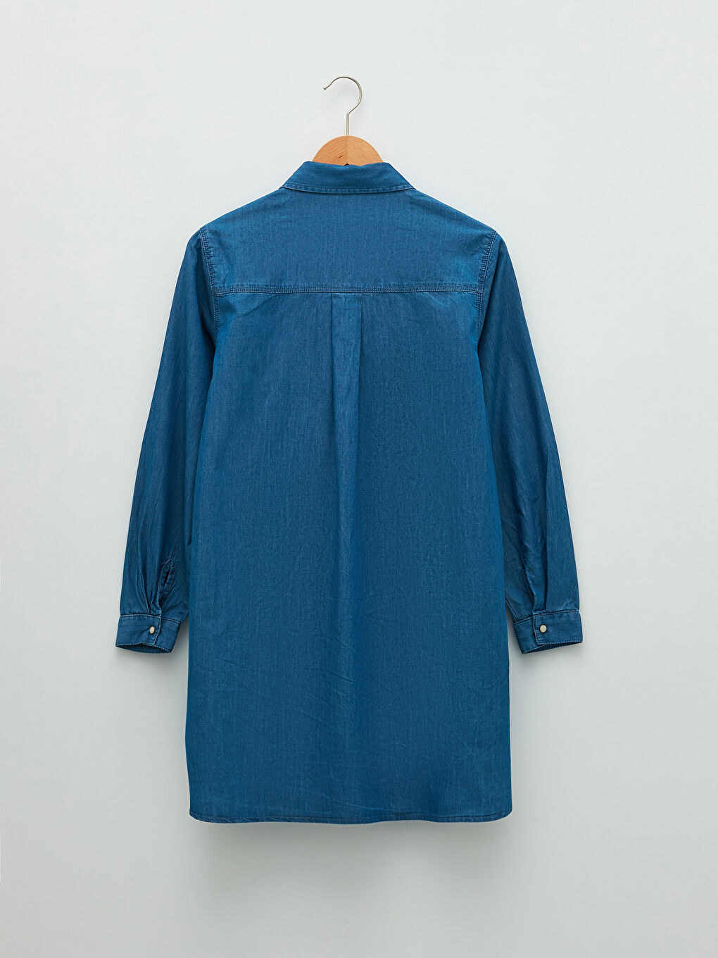 تونيك جينز بياقة قميص بتفاصيل جيب وكم طويل للسيدات-11