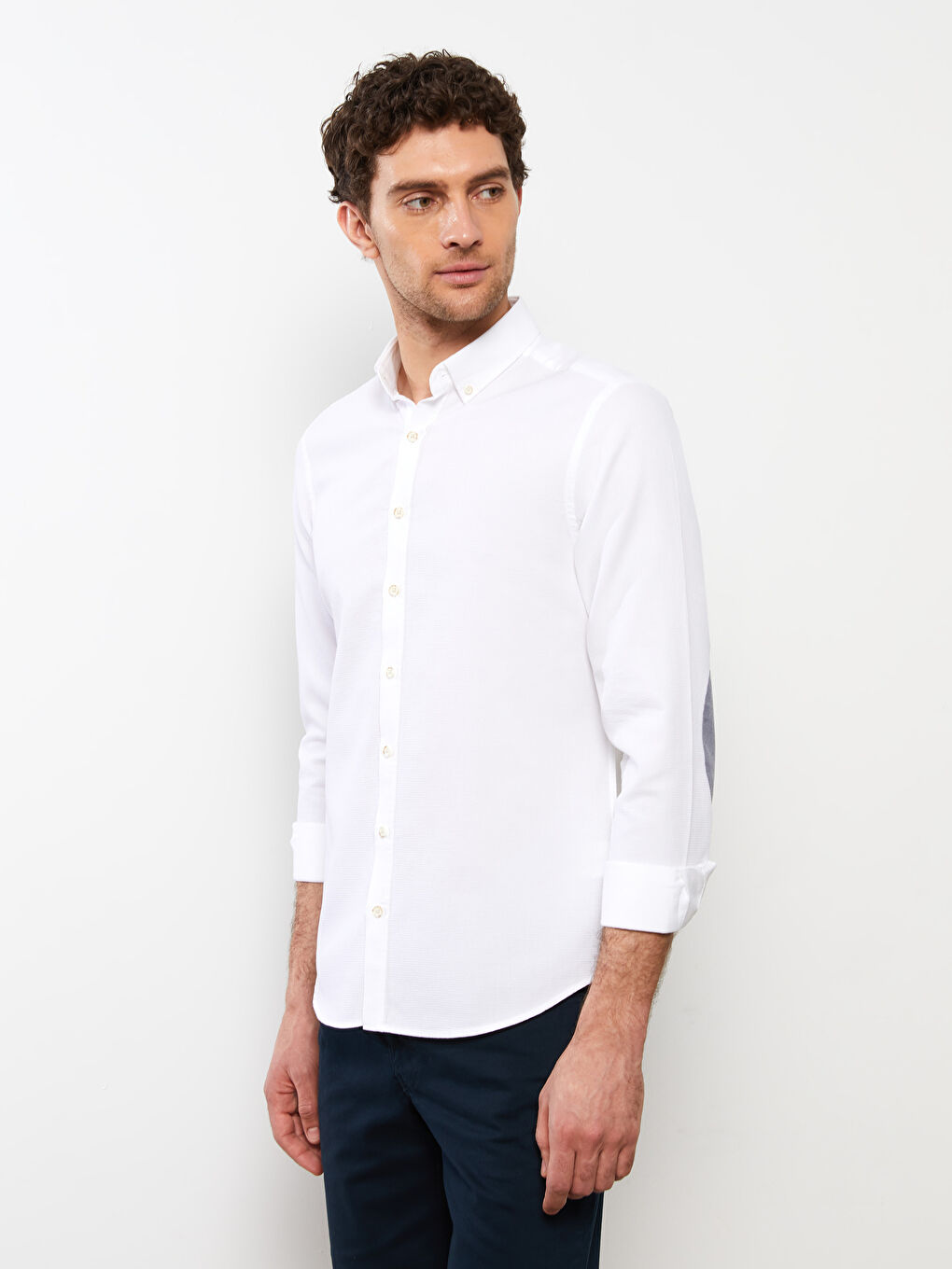 Beyaz Slim Fit Uzun Kollu Armürlü Erkek Gömlek-1