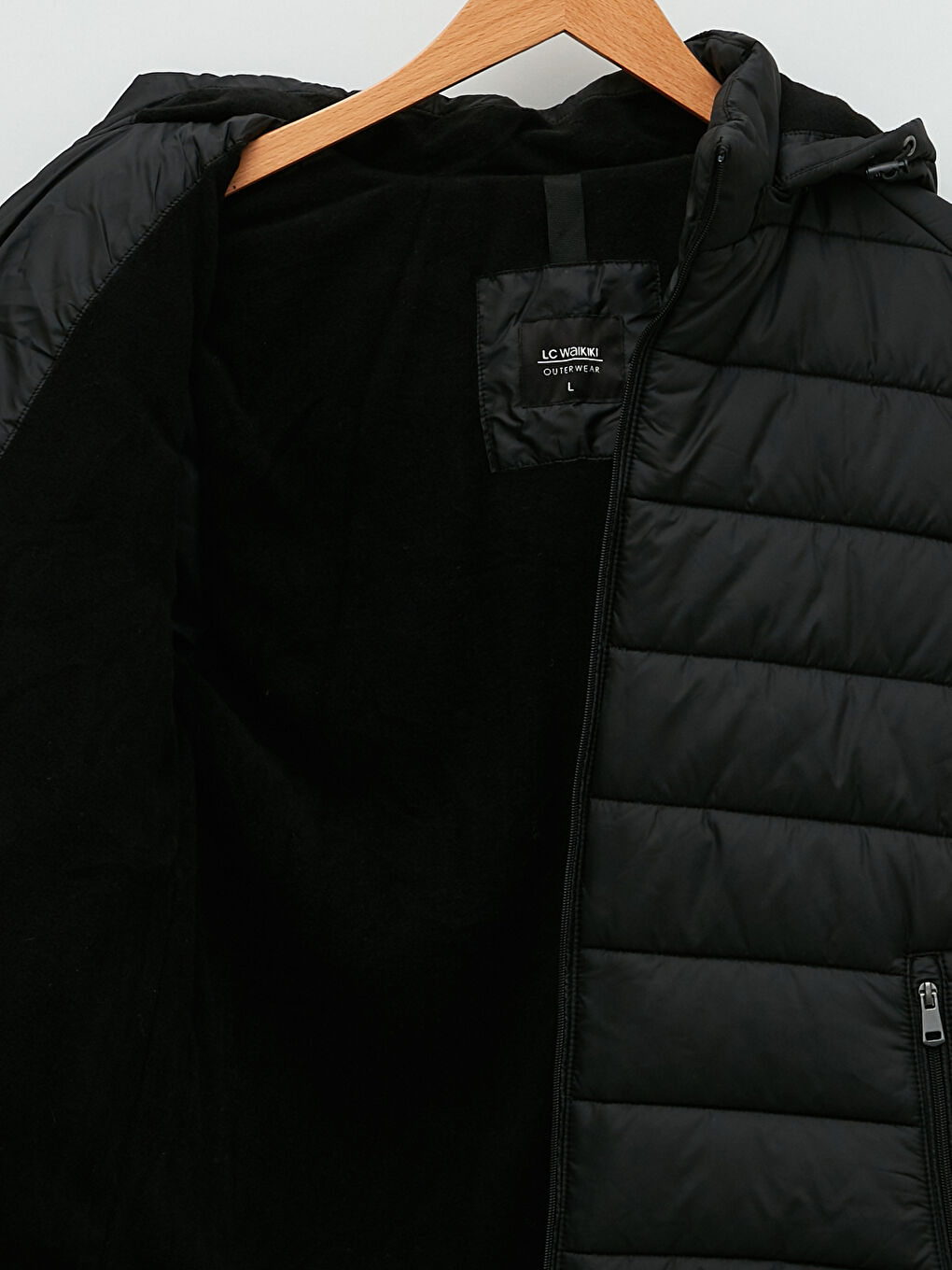 Siyah Standart Kalıp Kapüşonlu Erkek Şişme Mont-7