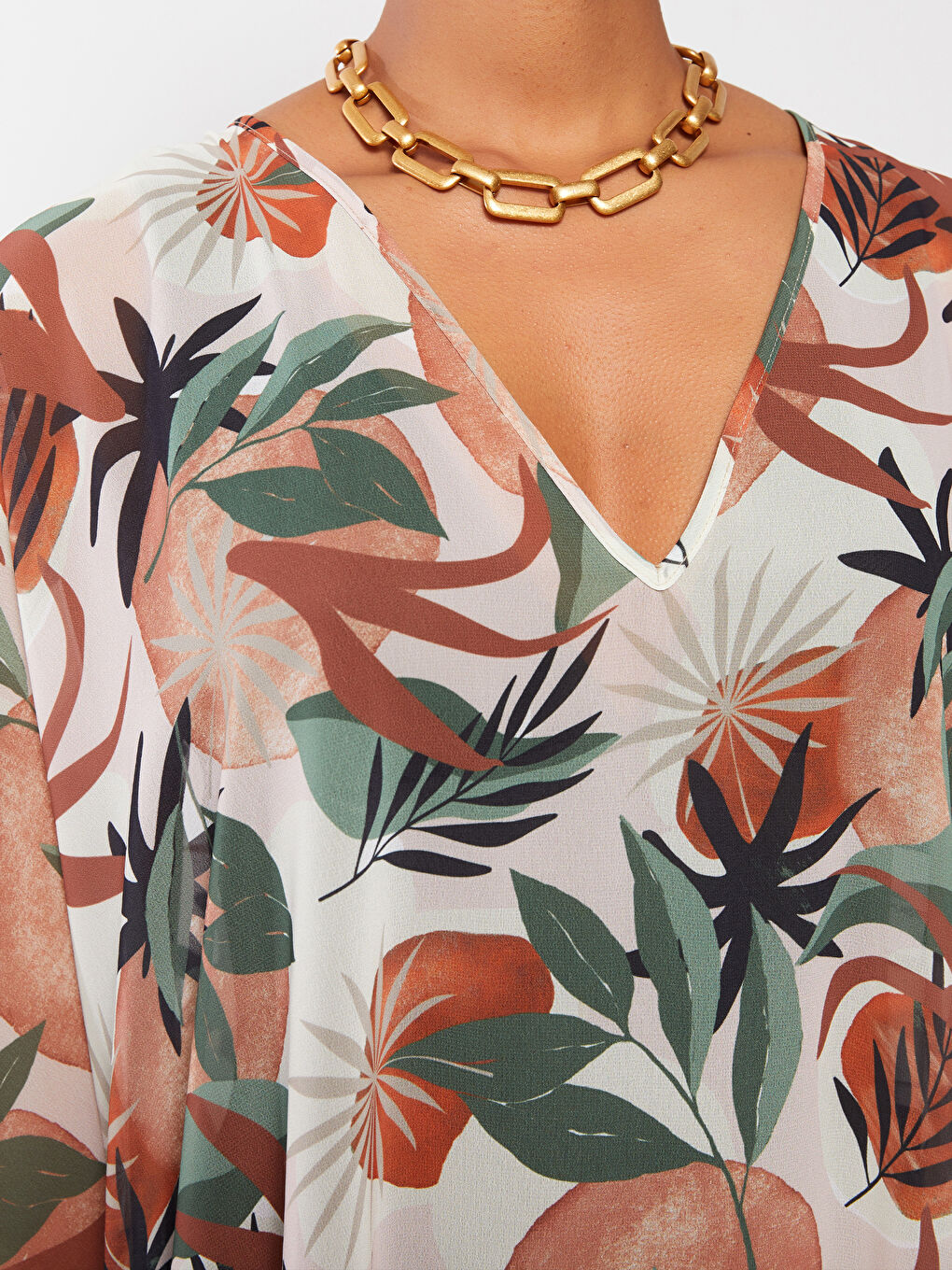 كيمونو للسيدات بياقة على شكل حرف V بنقشة وكم قصير من قماش البوبلين-4