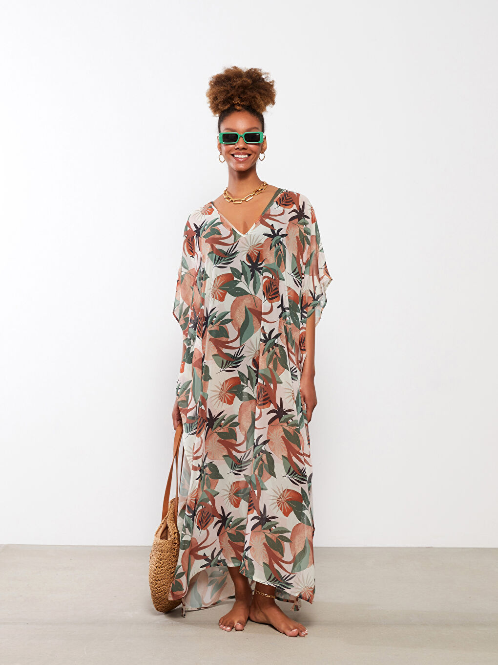 كيمونو للسيدات بياقة على شكل حرف V بنقشة وكم قصير من قماش البوبلين