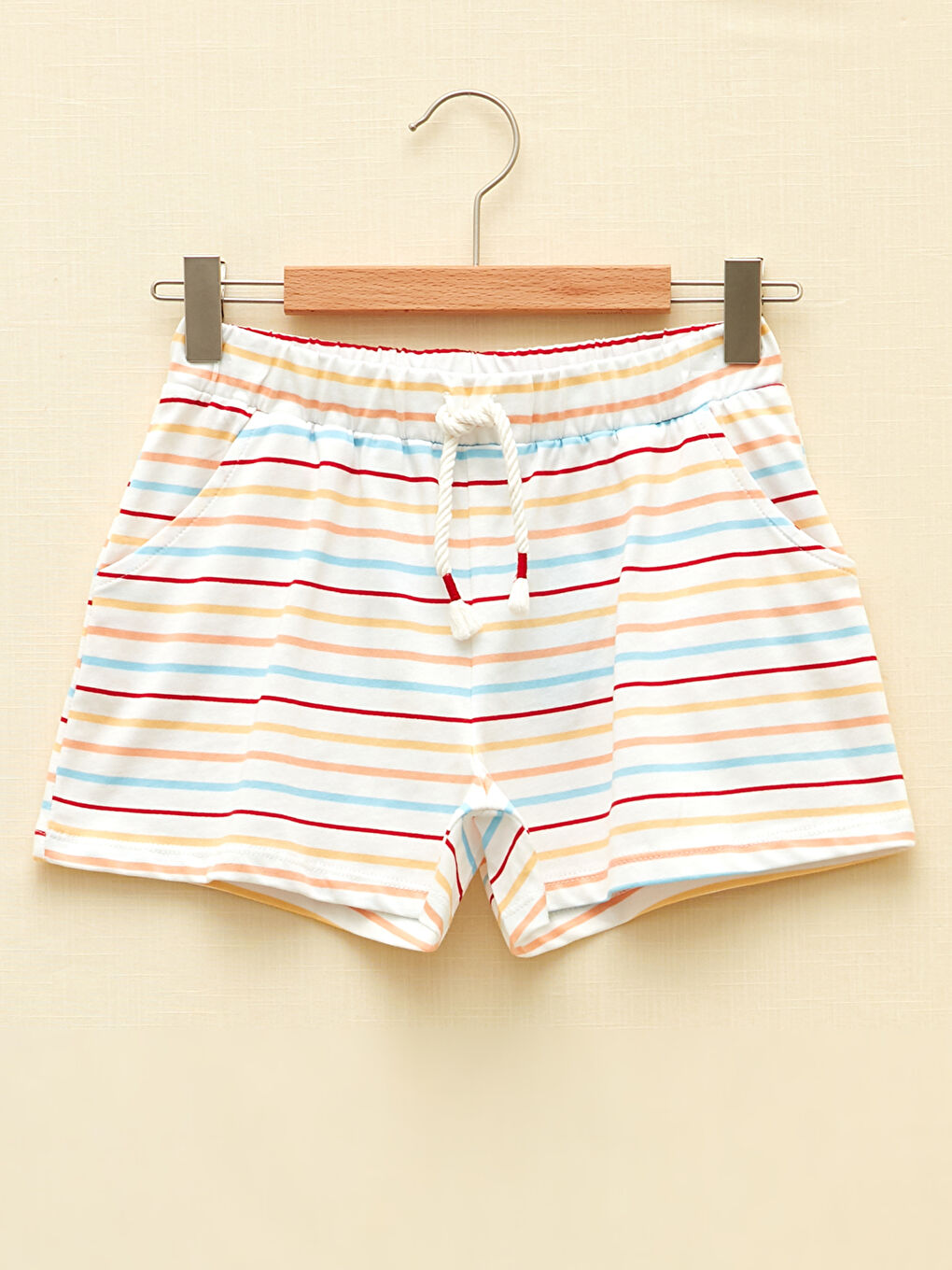 LCW Kids شورت بنات قطن مخطط بخصر مطاطي -S2AJ34Z4-P8J