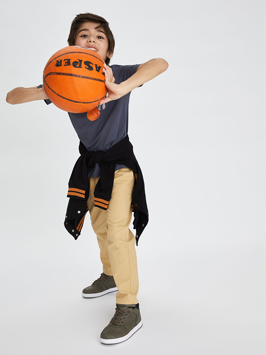 Elasticated Waist Basic Gabardine Boys' Trousers-1