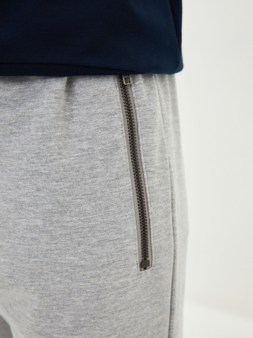 Standard Fit Men's Jogger Sweatpants-4