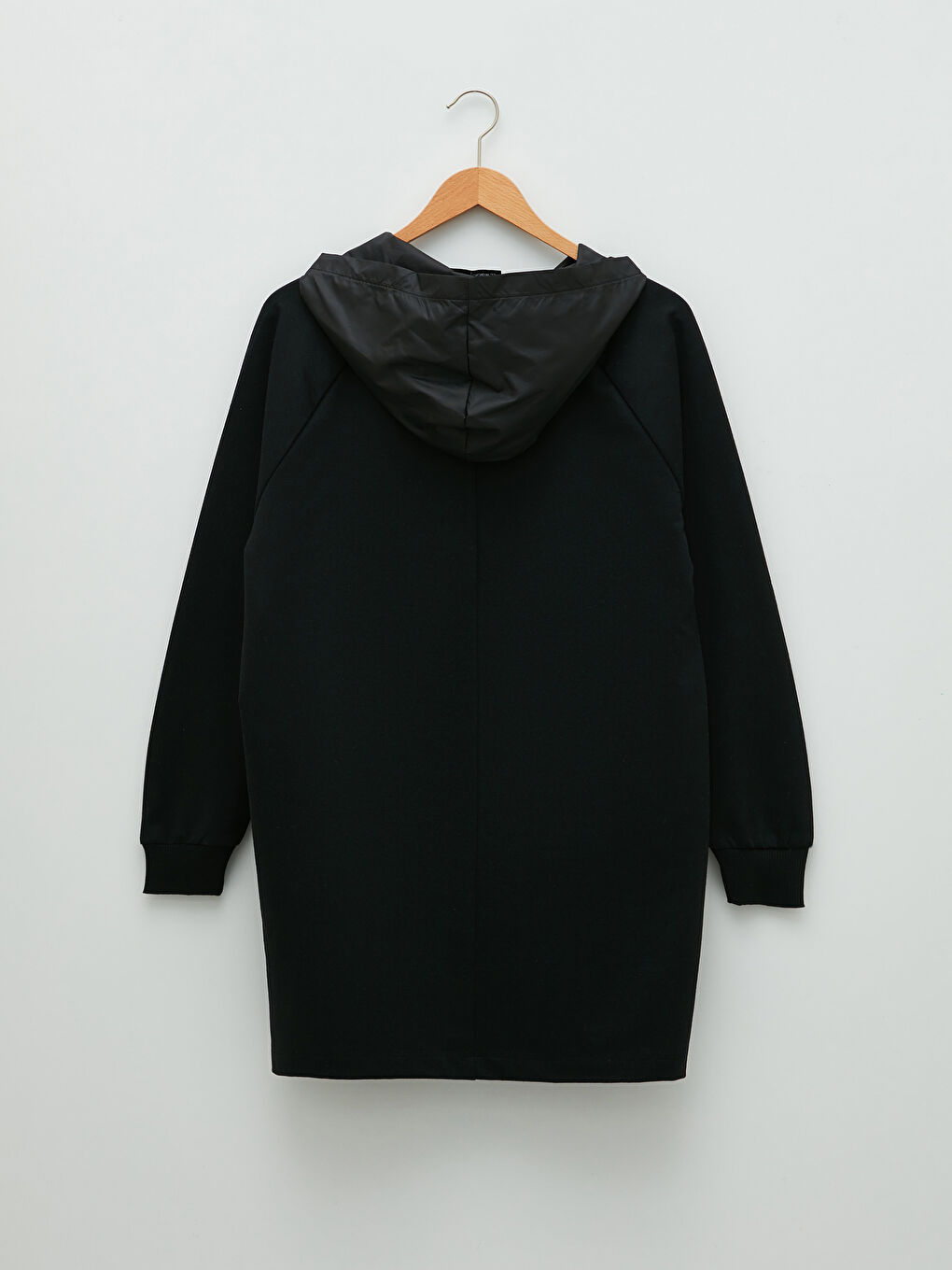 Siyah Kapüşonlu Düz Uzun Kollu Kadın Spor Hırka-6