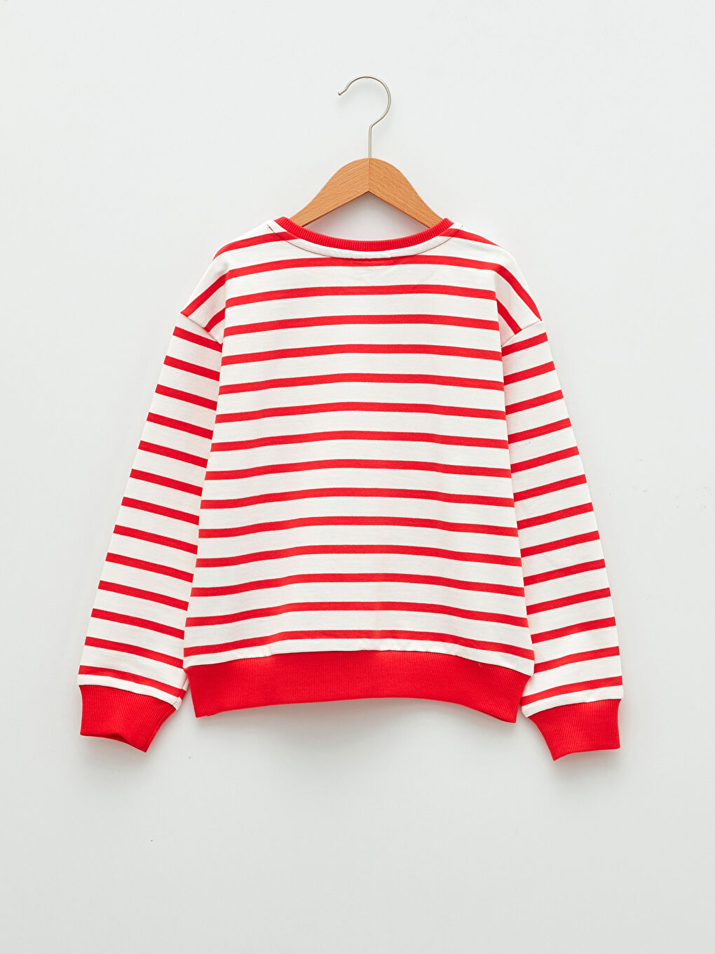 كنزة رياضية برقبة دائرية مُخَطَّطة كم طويل للبنات-1