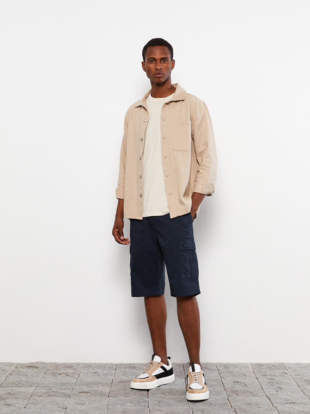 Standard Fit Twill Men's Cargo Shorts