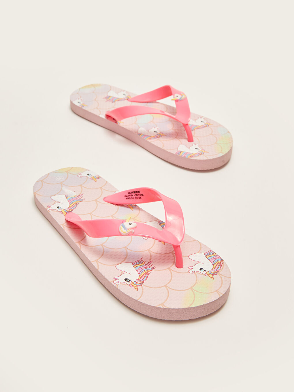 Printed Girl Flip Flops.-2