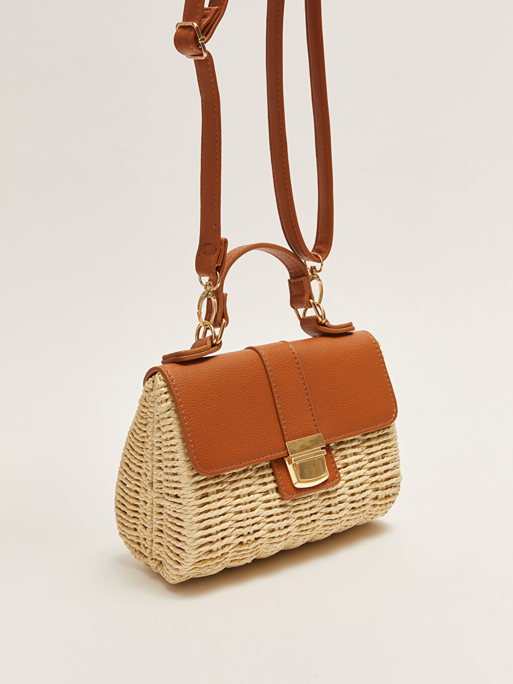 Kahverengi Renk Bloklu Kadın Hasır Çapraz Çanta-3