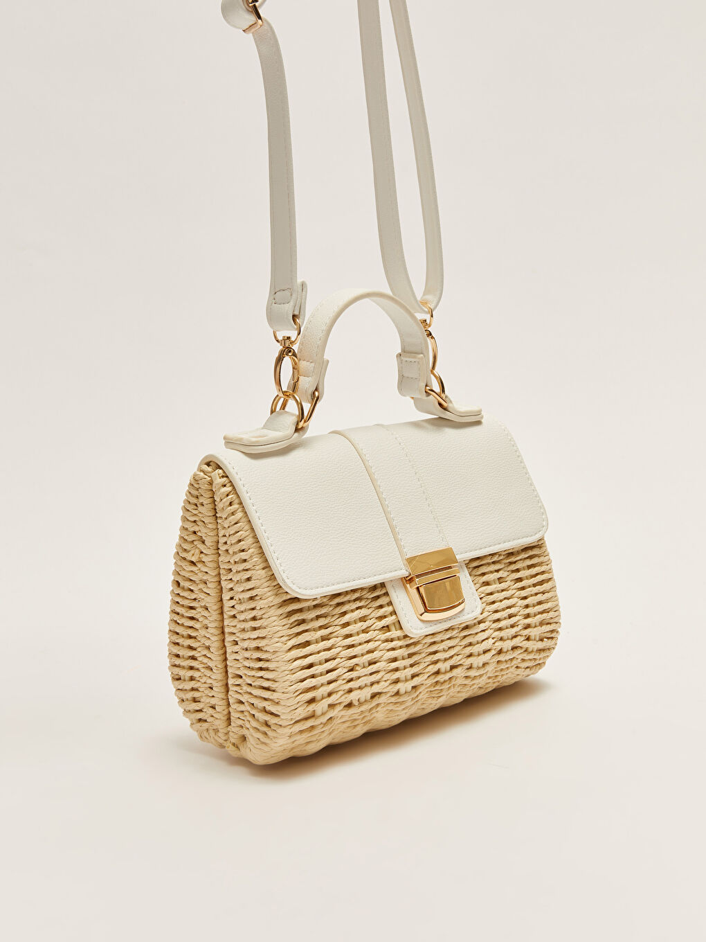 Beyaz Renk Bloklu Kadın Hasır Çapraz Çanta-4