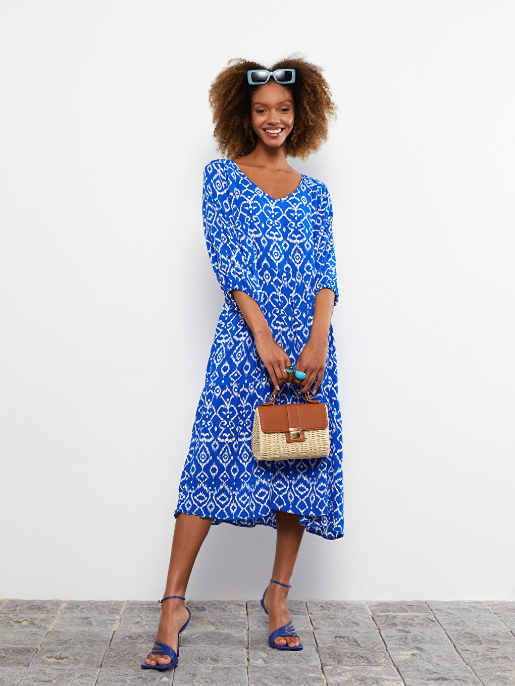 Kahverengi Renk Bloklu Kadın Hasır Çapraz Çanta-1