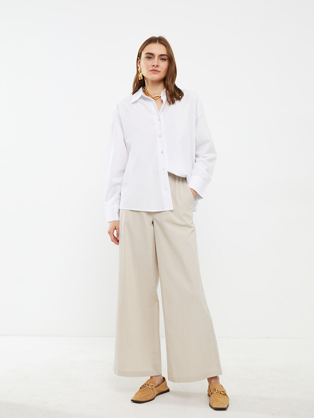 LCWAIKIKI Basic Elastic Waist Comfortable Fit Straight Wide Leg Women's Trousers -S2AO56Z8-FZJ