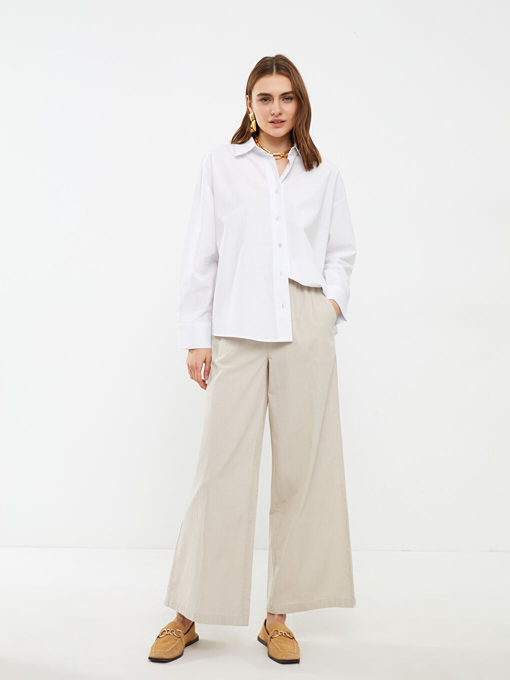 LCWAIKIKI Basic Elastic Waist Comfortable Fit Straight Wide Leg Women's Trousers -S2AO56Z8-FZJ