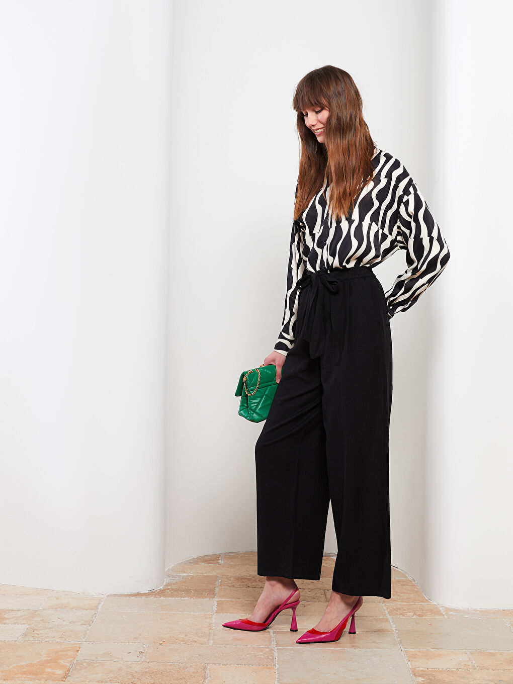 Pantalon Droit Gabardine pour Femmes à Taille Élastique et Détails Noués-2