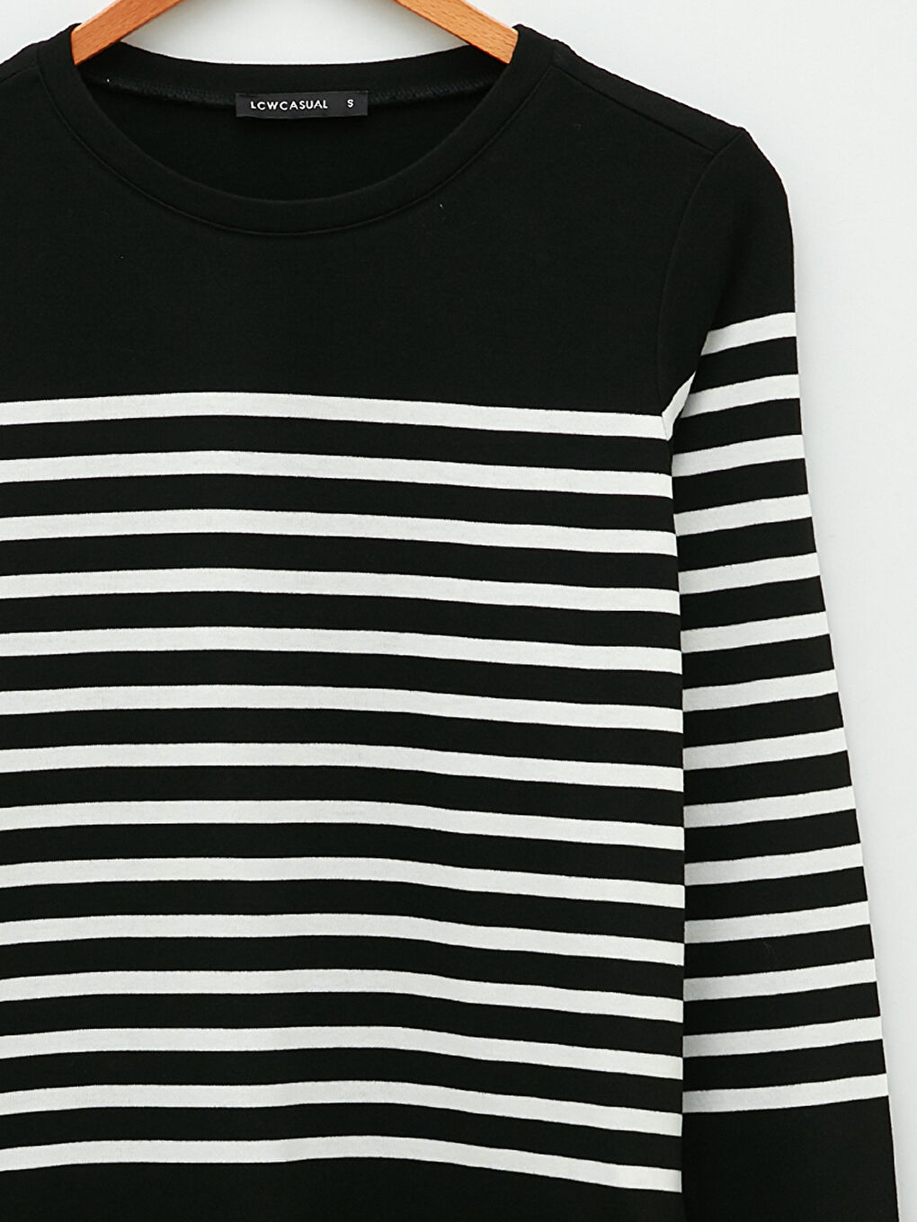 Siyah Bisiklet Yaka Çizgili Uzun Kollu Kadın Tişört-7