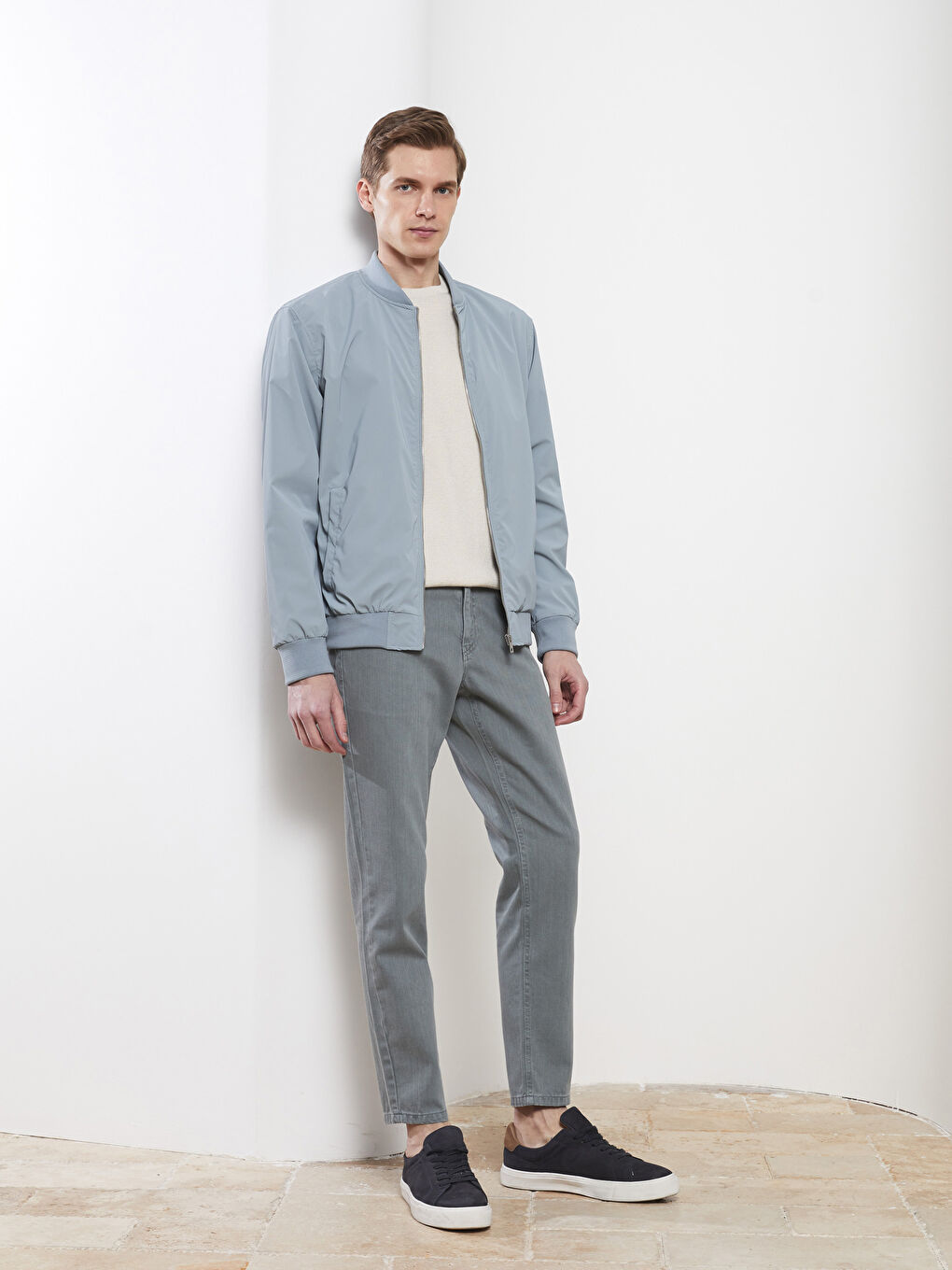 Mavi Standart Kalıp Kolej Yaka Erkek Bomber Deri Görünümlü Mont