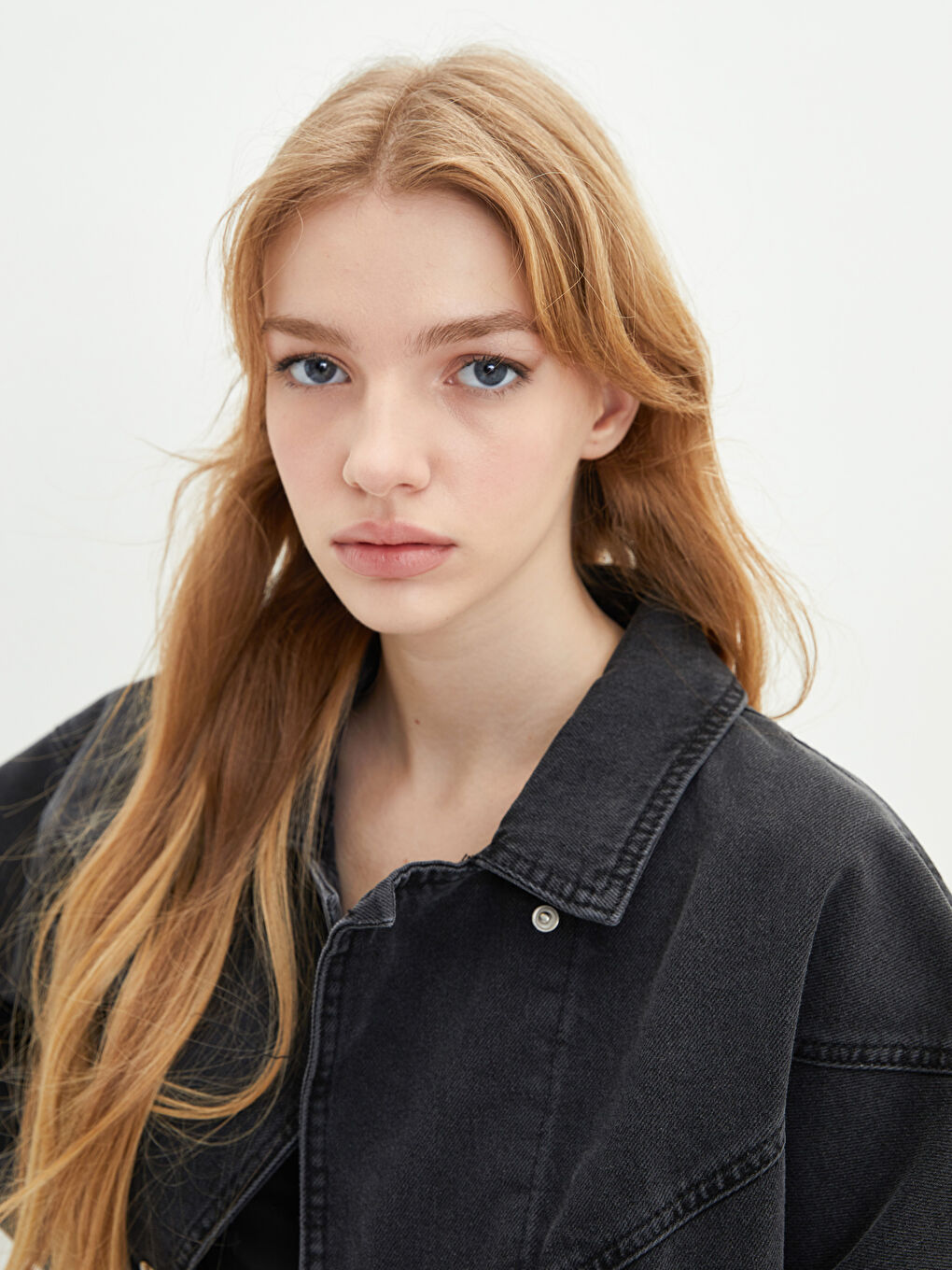 Siyah Gömlek Yaka Düz Uzun Kollu Kadın Rodeo Jean Ceket-3