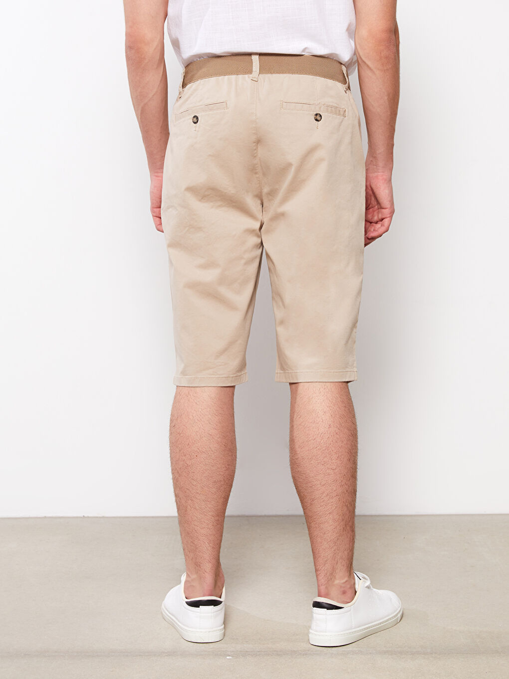 Bej Rahat Kalıp Gabardin Erkek Bermuda Şort-3