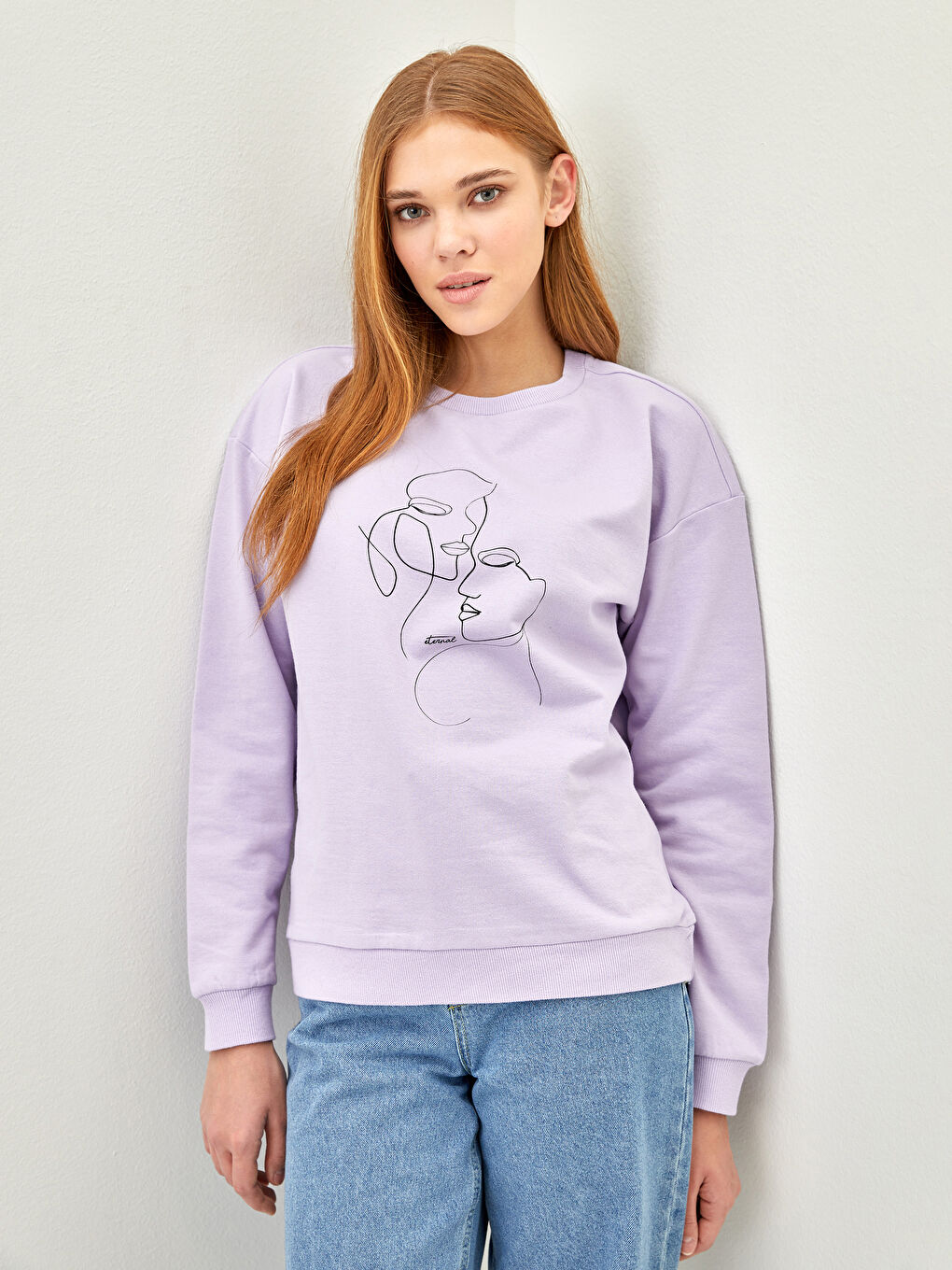 Crew Neck Printed Long Sleeve Women's Sweatshirt