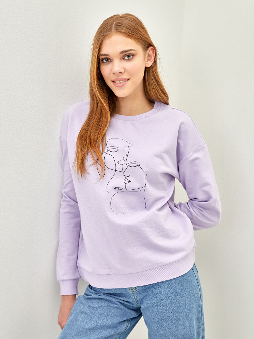 Crew Neck Printed Long Sleeve Women's Sweatshirt-1