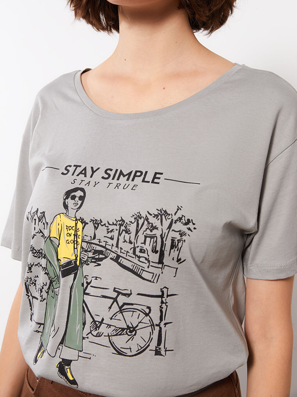 Crew Neck Printed Short Sleeve Cotton Women's T-shirt-3