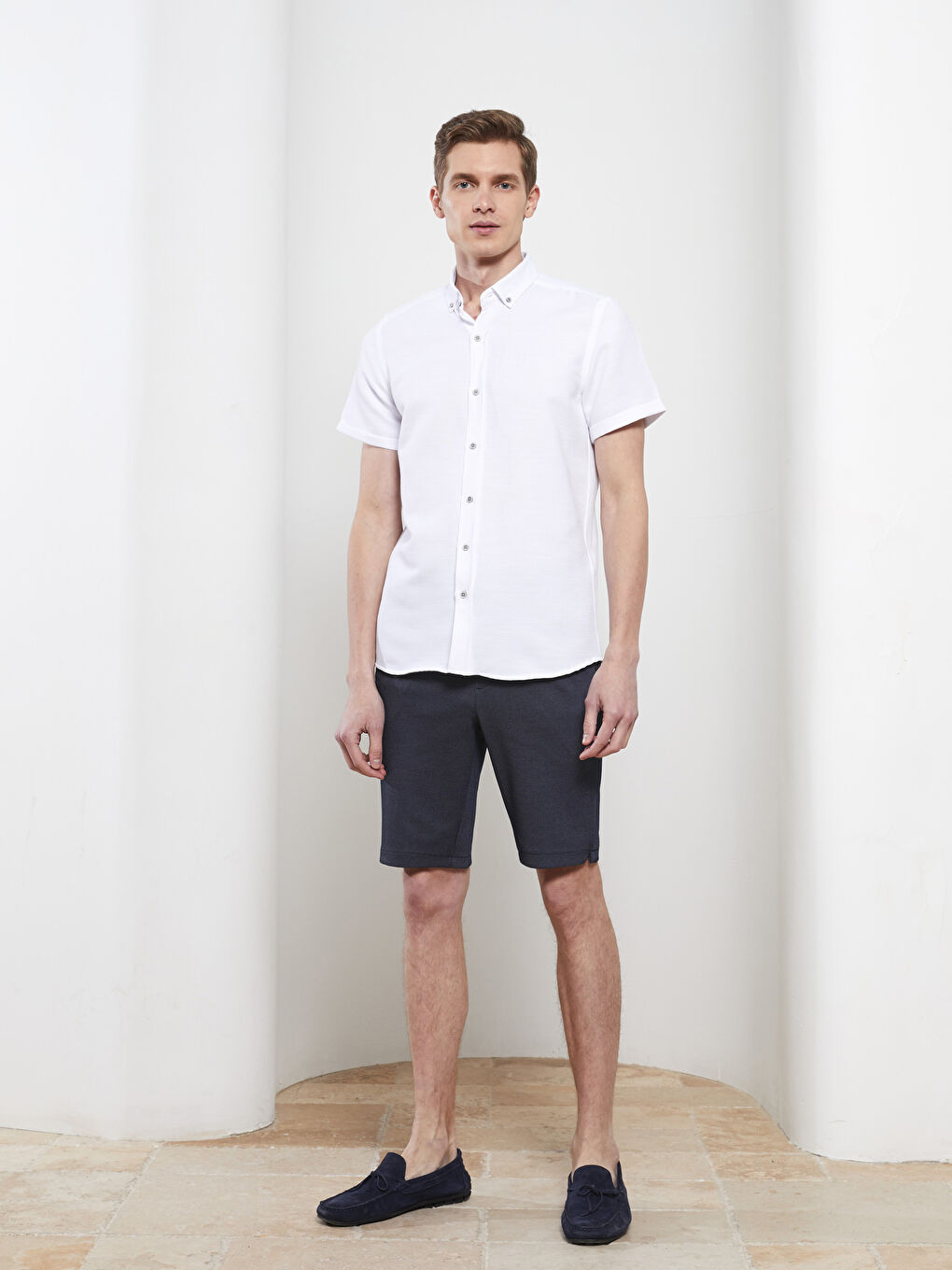 Slim Fit Short Sleeve Dobby Men's Shirt-2