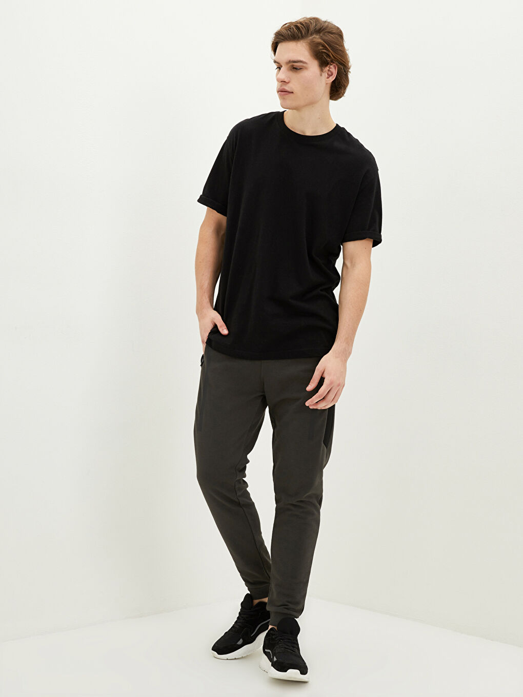 LC Waikiki Slim Fit Men's Sweatpants -S2AU39Z8-HCM