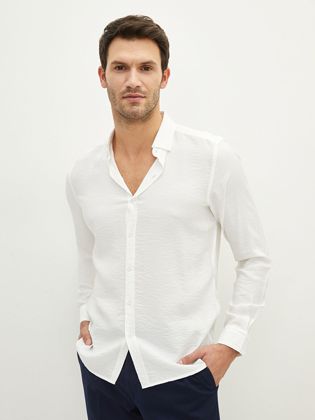 Beyaz Slim Fit Uzun Kollu Viskon Erkek Gömlek