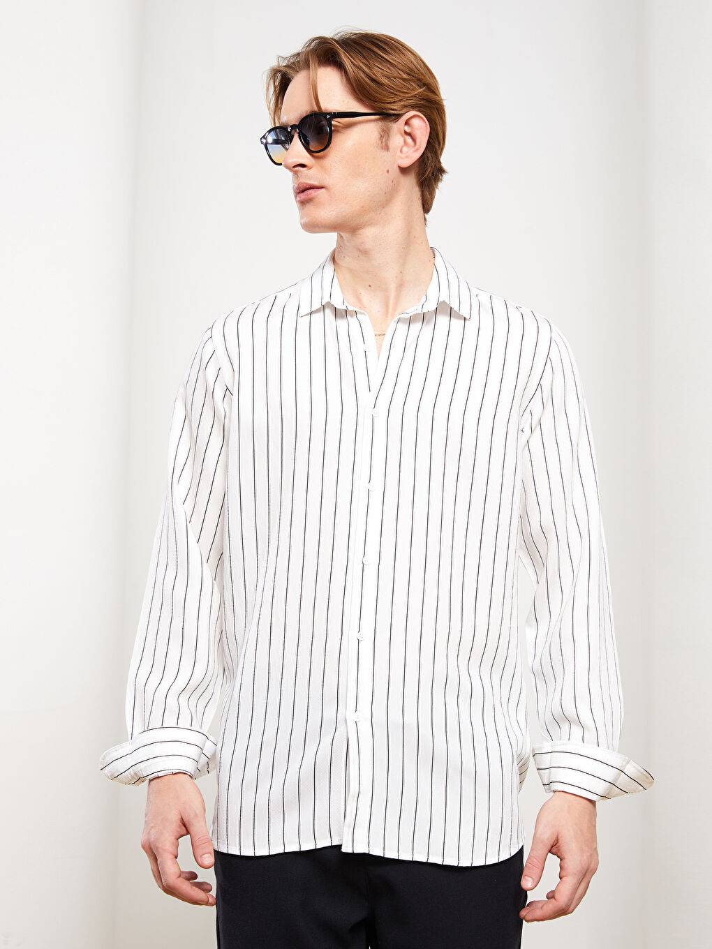 Beyaz Slim Fit Uzun Kollu Çizgili Erkek Gömlek-1