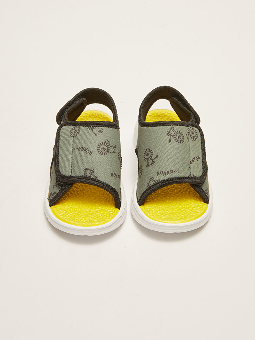Printed Hook and Loop Baby Boys' Sandals-3