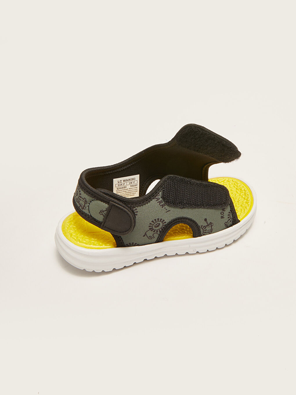 Printed Hook and Loop Baby Boys' Sandals-5
