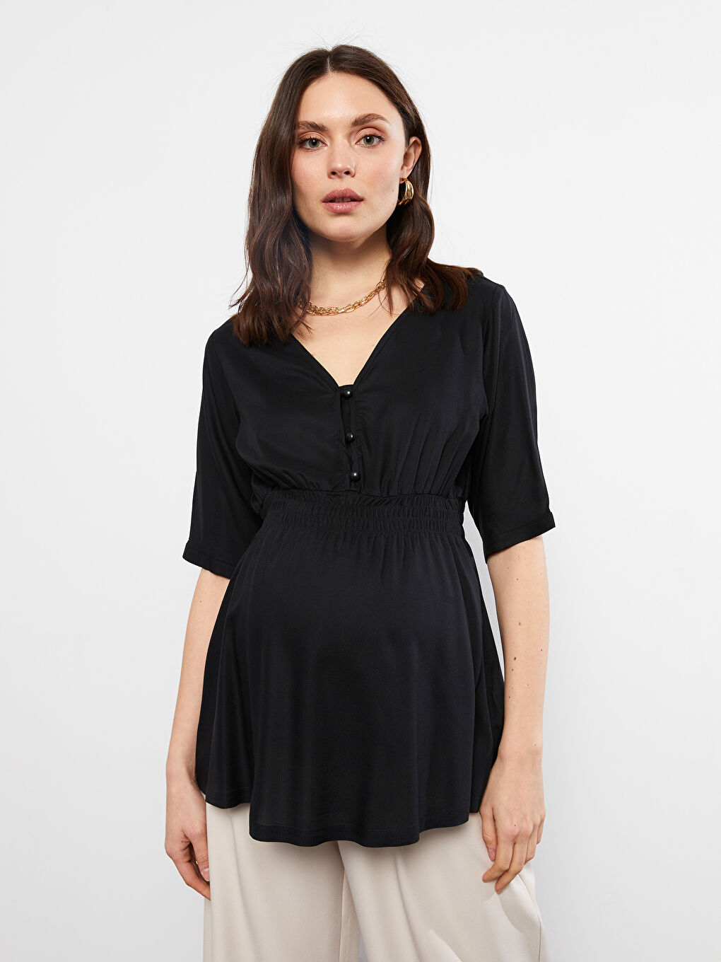 LCWAIKIKI Maternity V-Ausschnitt Gerade Kurzarm Viskose Mutterschaftsbluse -S2AV13Z8-CVL