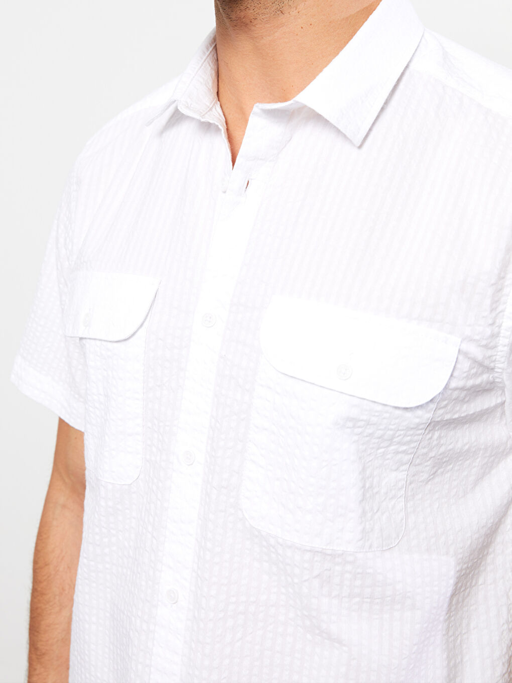 Beyaz Rahat Kalıp Kısa Kollu Erkek Gömlek-3