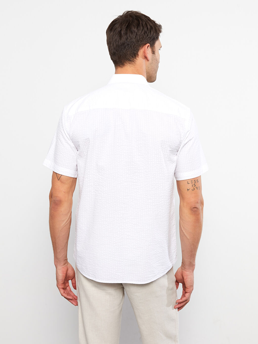 Beyaz Rahat Kalıp Kısa Kollu Erkek Gömlek-4