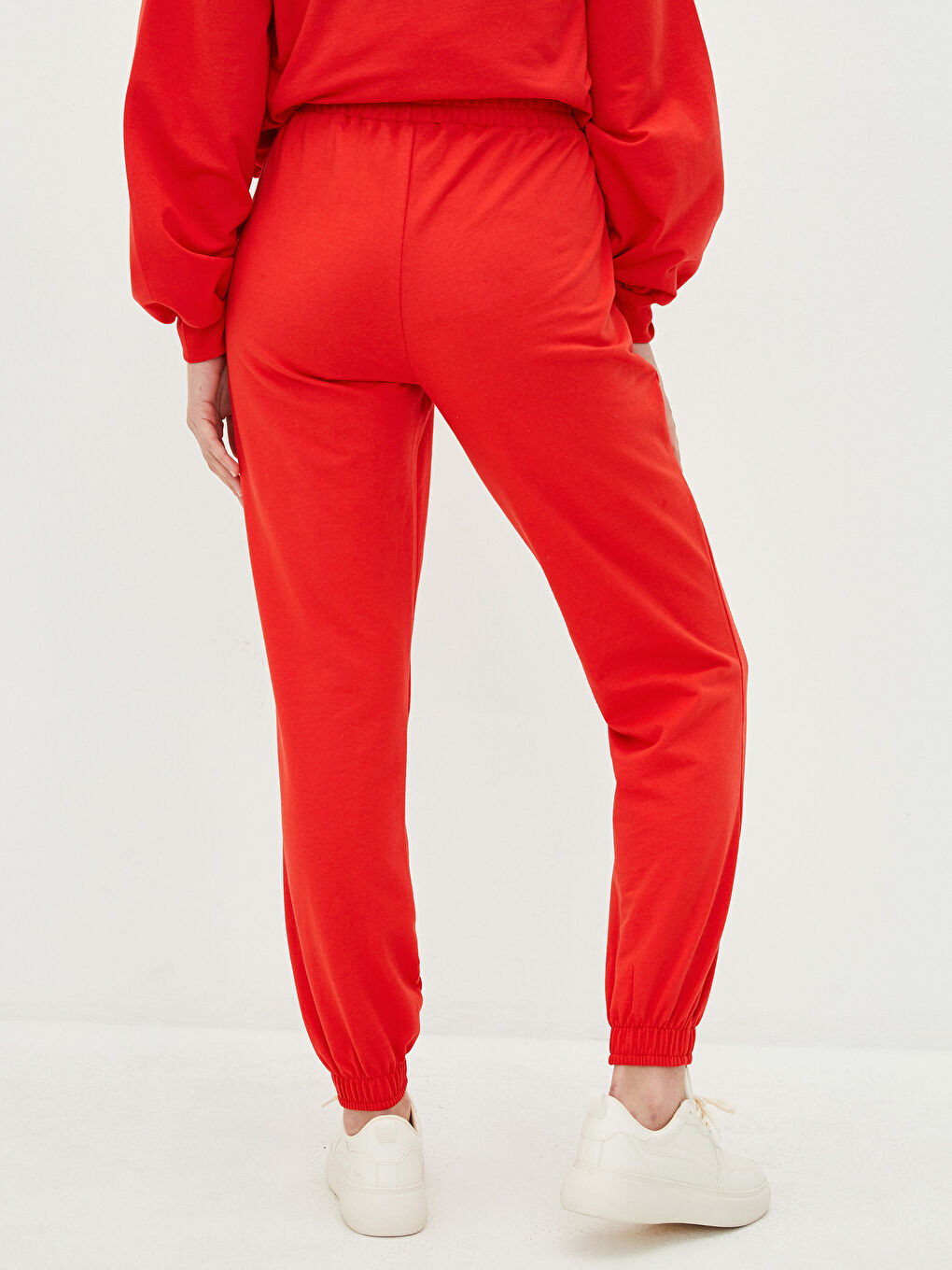 Women's Elasticated Waist Plain Jogger Sweatpants-3