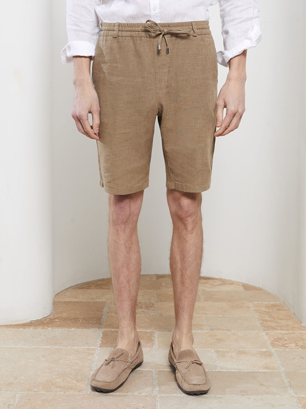 شورت للرجال بقصة رفيعة وتفاصيل ربط-2