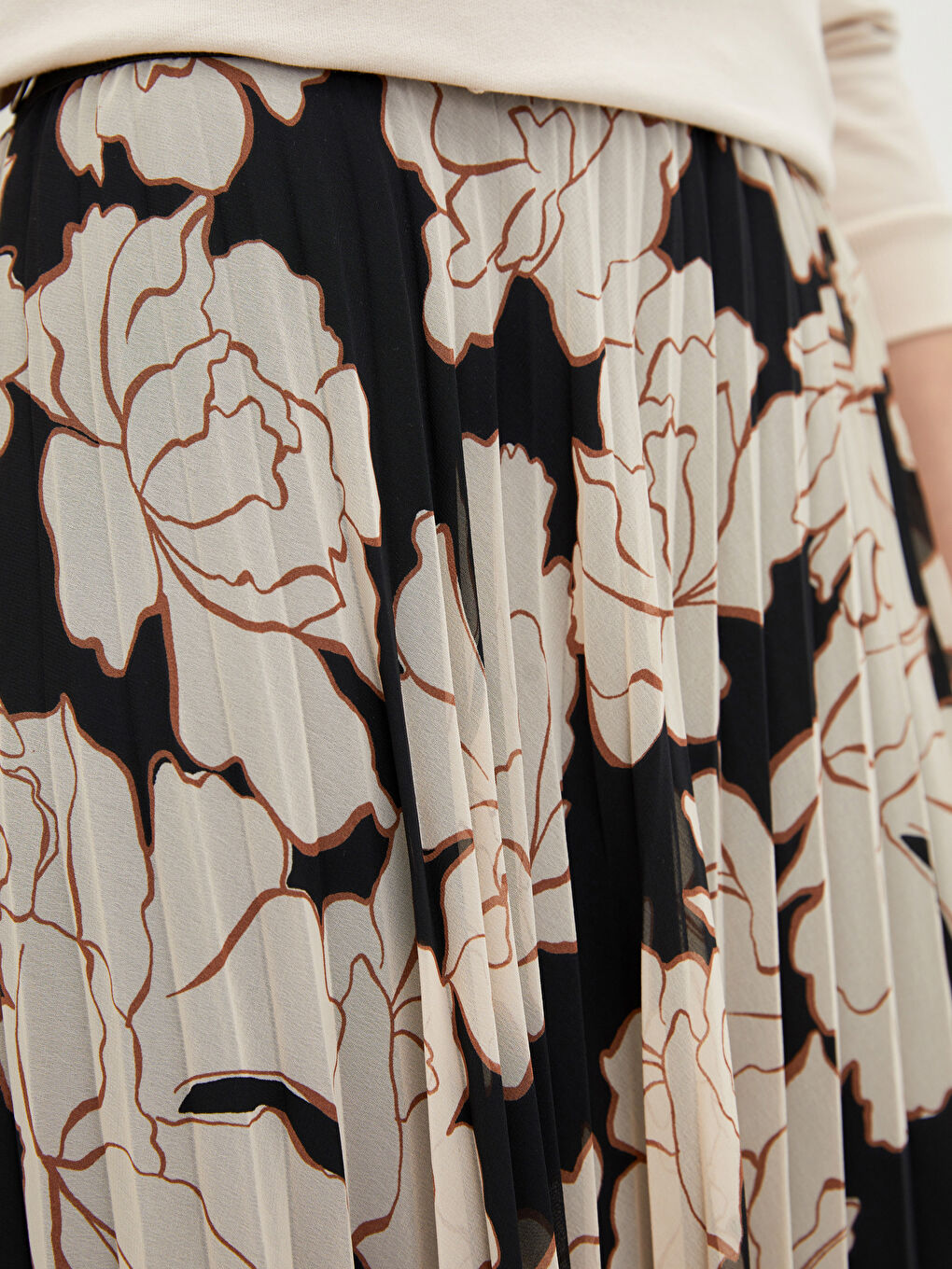 Ekru Beli Lastikli Desenli Şifon Kumaş Kadın Pileli Etek-2