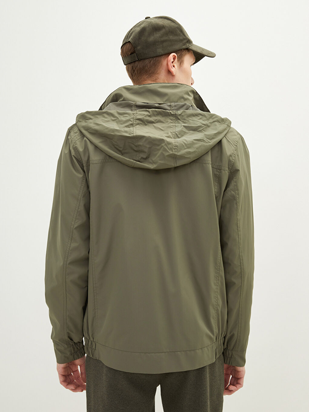 Haki Rahat Kalıp Dik Yaka Erkek İnce Mont-4