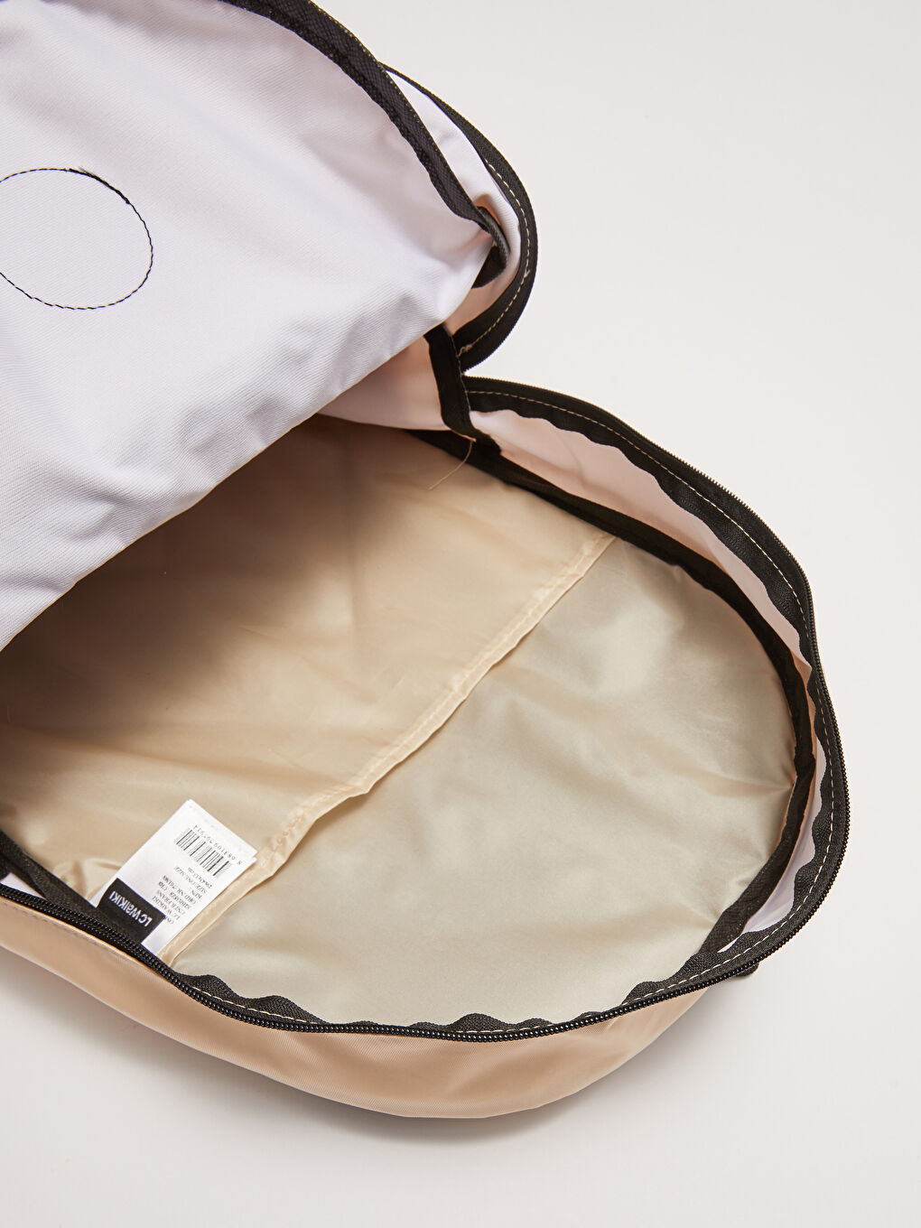 Bej Paraşüt Kumaş Etiket Baskılı Kadın Sırt Çantası-3