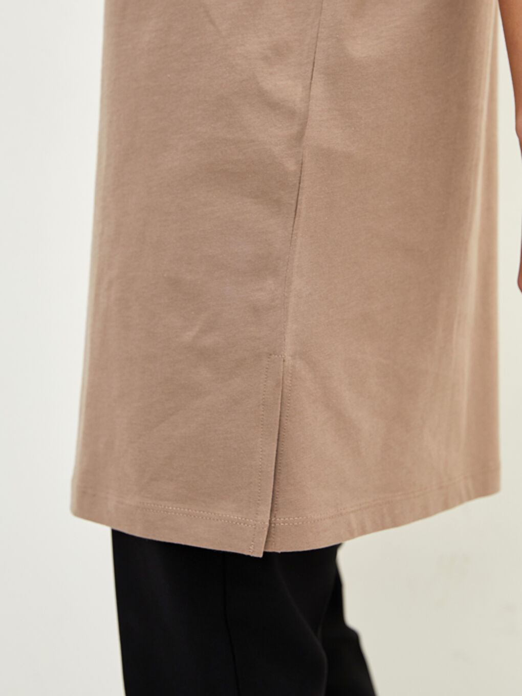 Crew Neck Straight Short Sleeve Cotton Women's T-Shirt-3