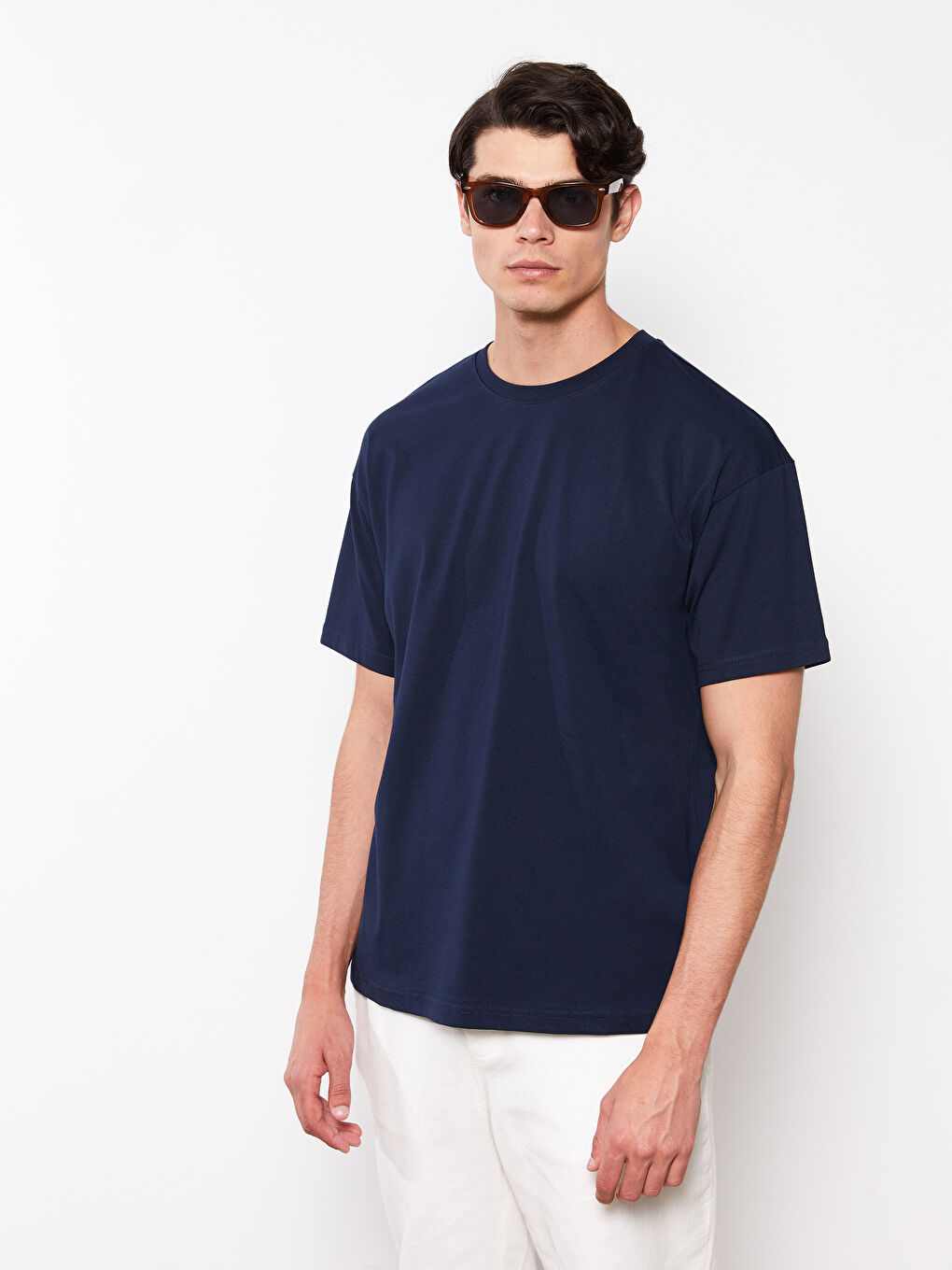 Lacivert Oversize Bisiklet Yaka Kısa Kollu Penye Erkek Tişört-1