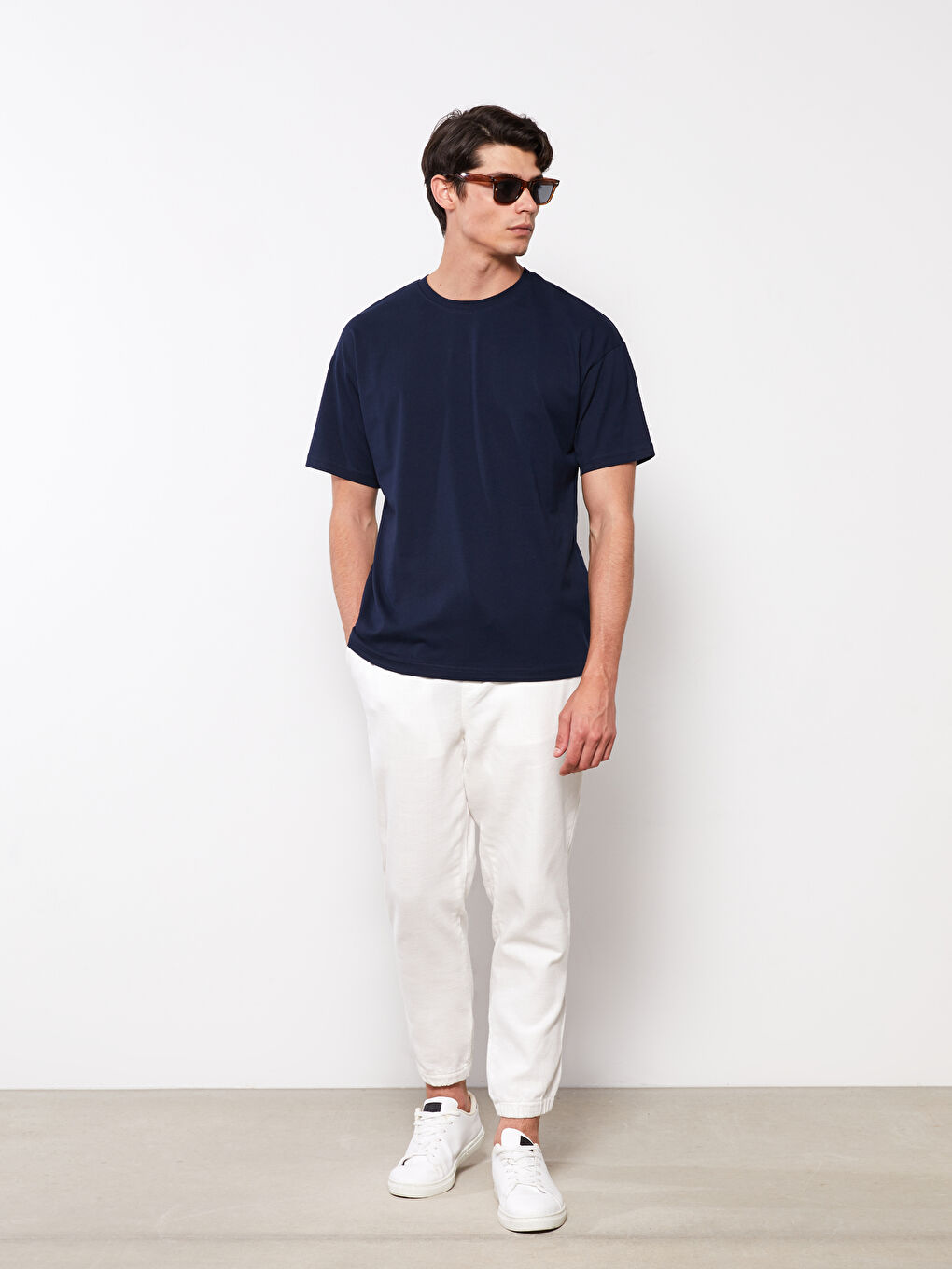 Lacivert Oversize Bisiklet Yaka Kısa Kollu Penye Erkek Tişört-2