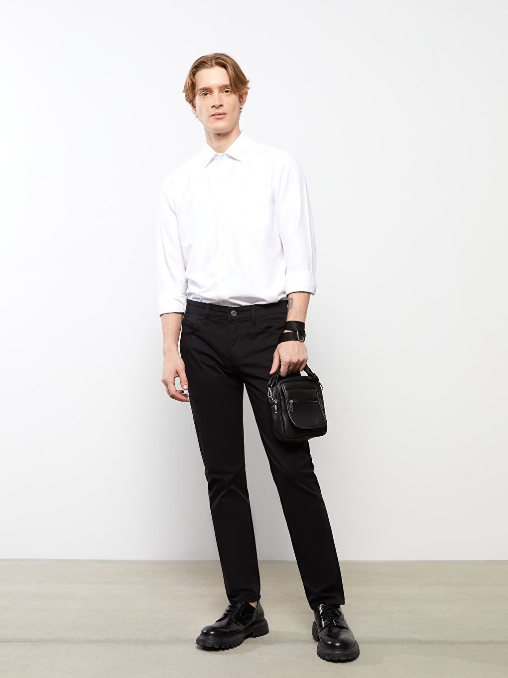 LCWAIKIKI Classic Slim Fit Gabardine Men's Chino Trousers -S2BB52Z8-CVL