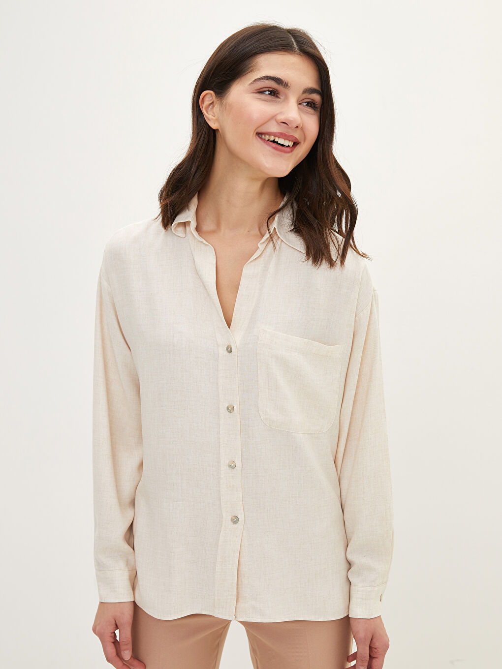 Pembe Önden Düğme Kapamalı Düz Uzun Kollu Viskon Kadın Gömlek