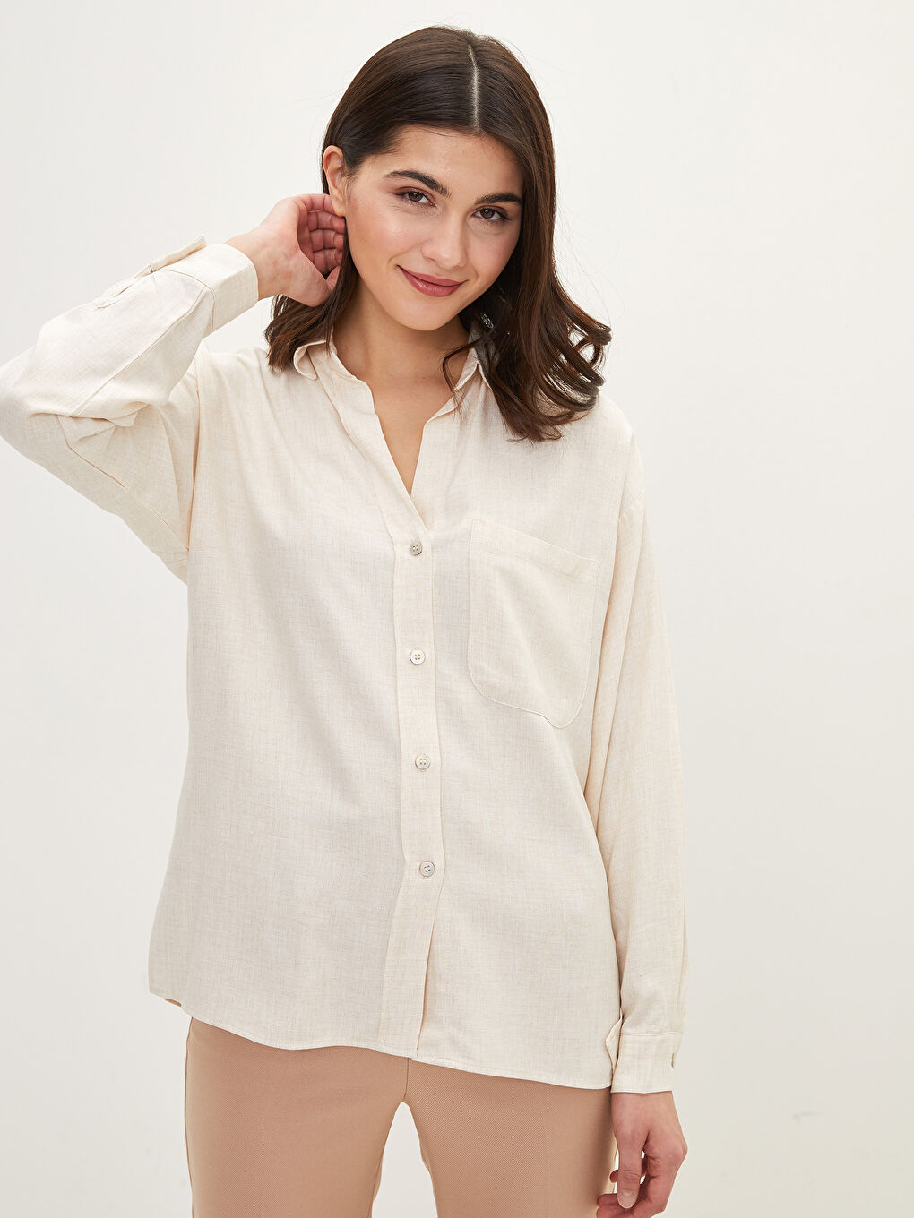 Pembe Önden Düğme Kapamalı Düz Uzun Kollu Viskon Kadın Gömlek-1